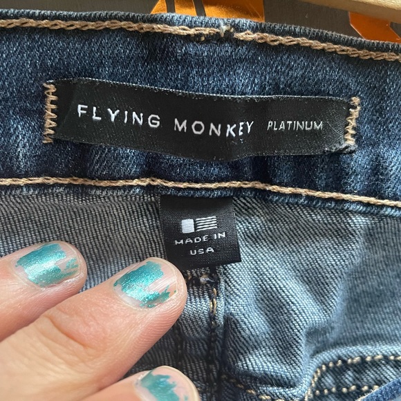 Flying monkey skinny frayed jeans. Super cute and comfortable. High rise. - Picture 4 of 6